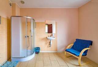 Отель Green-Hotel Киев Бюджетный двухместный номер с 2 отдельными кроватями-2