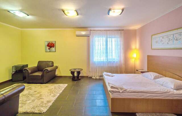 Отель Green-Hotel Киев-16